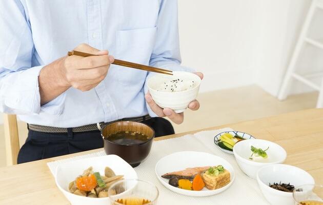 日常健康飲食中，葷素食如何搭配？